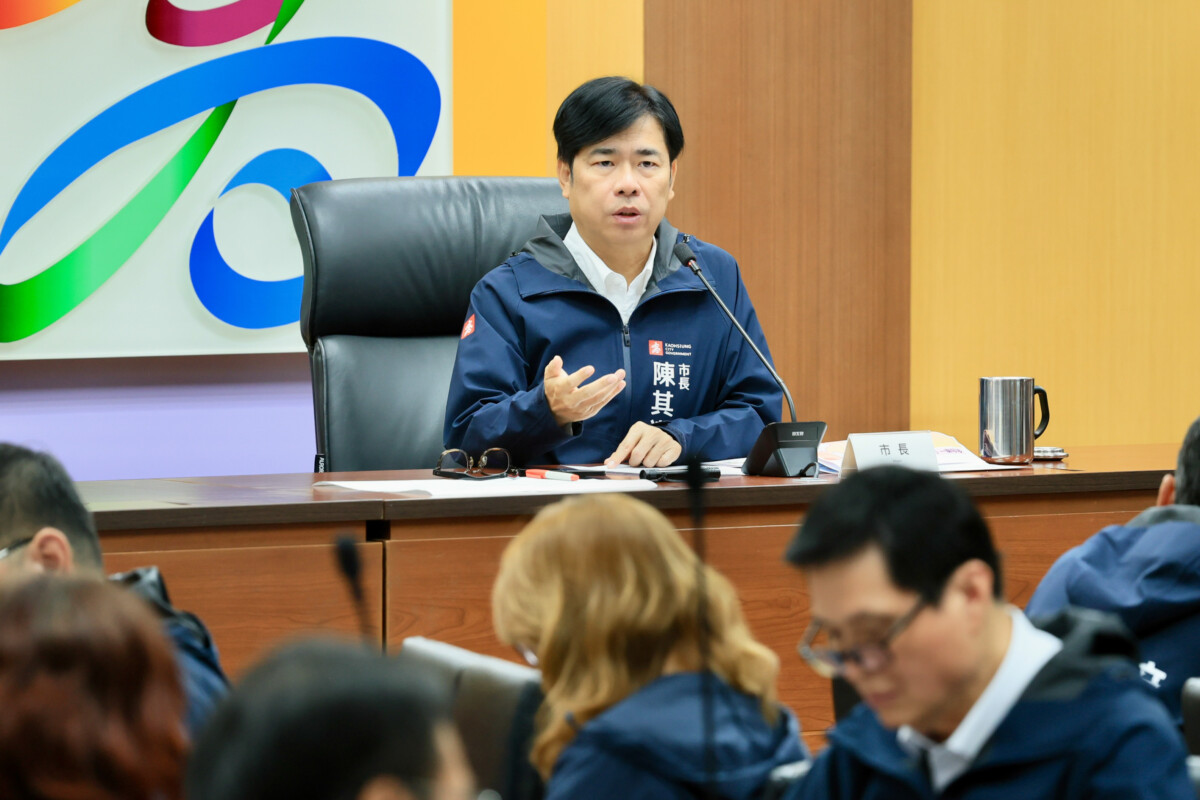 ▲高雄市長陳其邁於市政會議聽取毒防局創新方案執行成果報告,強調需強化社區網絡動能,落實在地毒防工作。