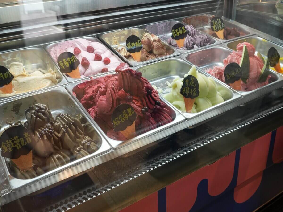 台中西區復古一日遊|日式漫畫博物館、懷舊選物、文創冰店一次打包!