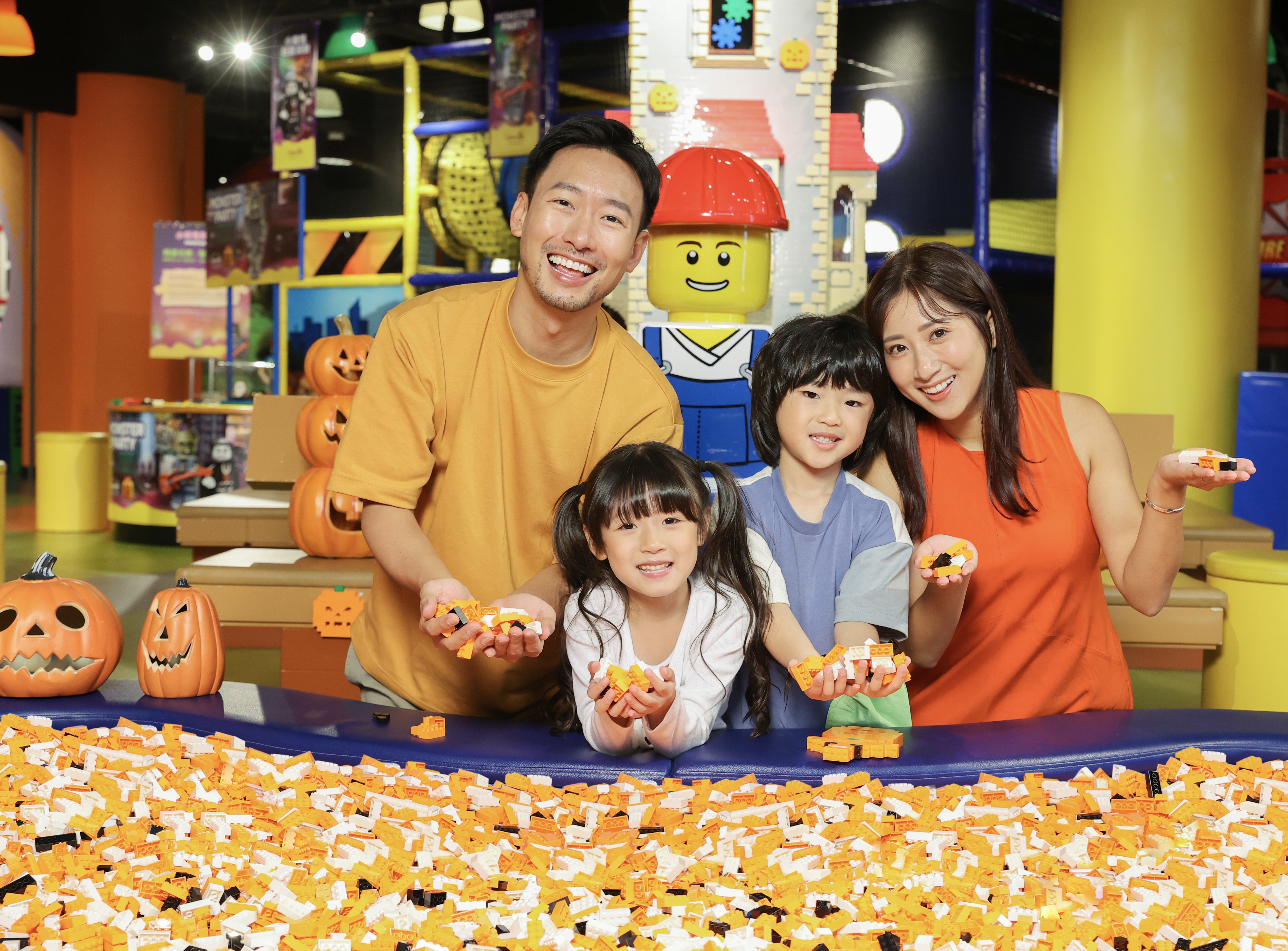 默林娛樂集團旗下品牌香港樂高®探索中心 萬聖節特別企劃「小魔怪狂歡派對」開啟Brick-or-Treat冒險