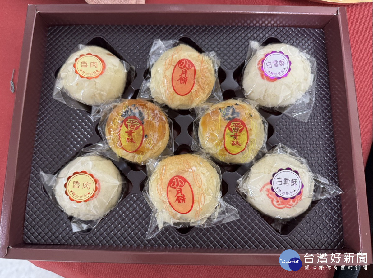 中秋月餅宜適量食用保健康。(南投醫院提供)