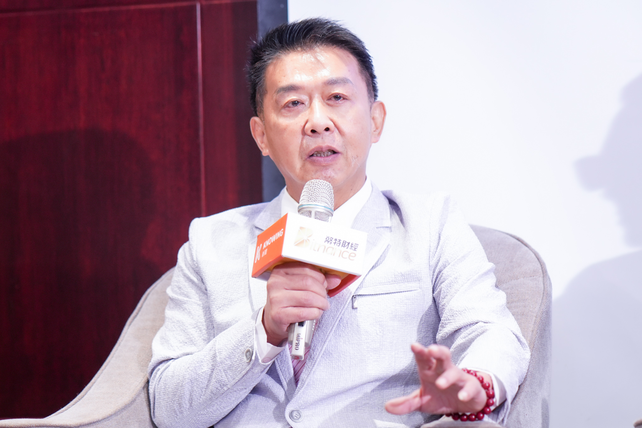 《WHATs NEXT》立法委員許智傑：高雄正在積極進行智慧轉型，期待能夠成為AI應用最強的城市