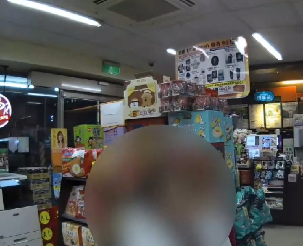 血濺超商!桃園情侶家中爆衝突-女子遭割喉全身血求救
