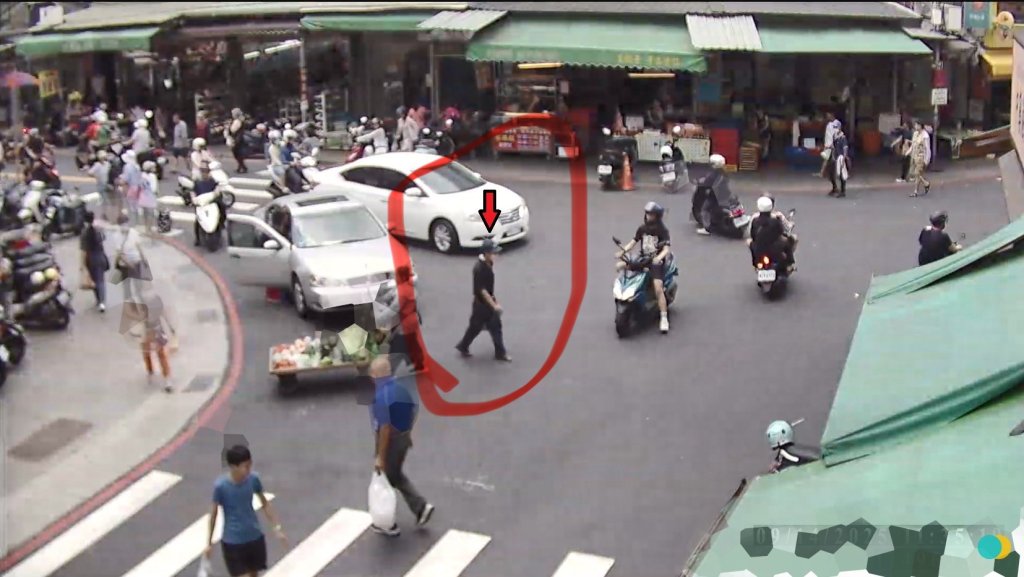 新北三峽男子疑「自導自演」修車詐財 警方鎖定嫌犯追緝中