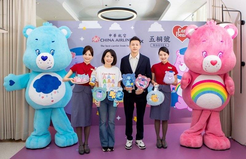 華航×五桐號×Care Bears™ 打造「Rainbow Wonderland Party」 10月起高空開派對