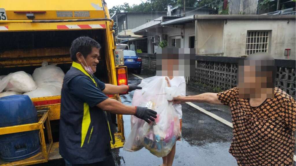 ▲花蓮推垃圾不落地政策,「樂圾通」APP即時掌握垃圾車動態。