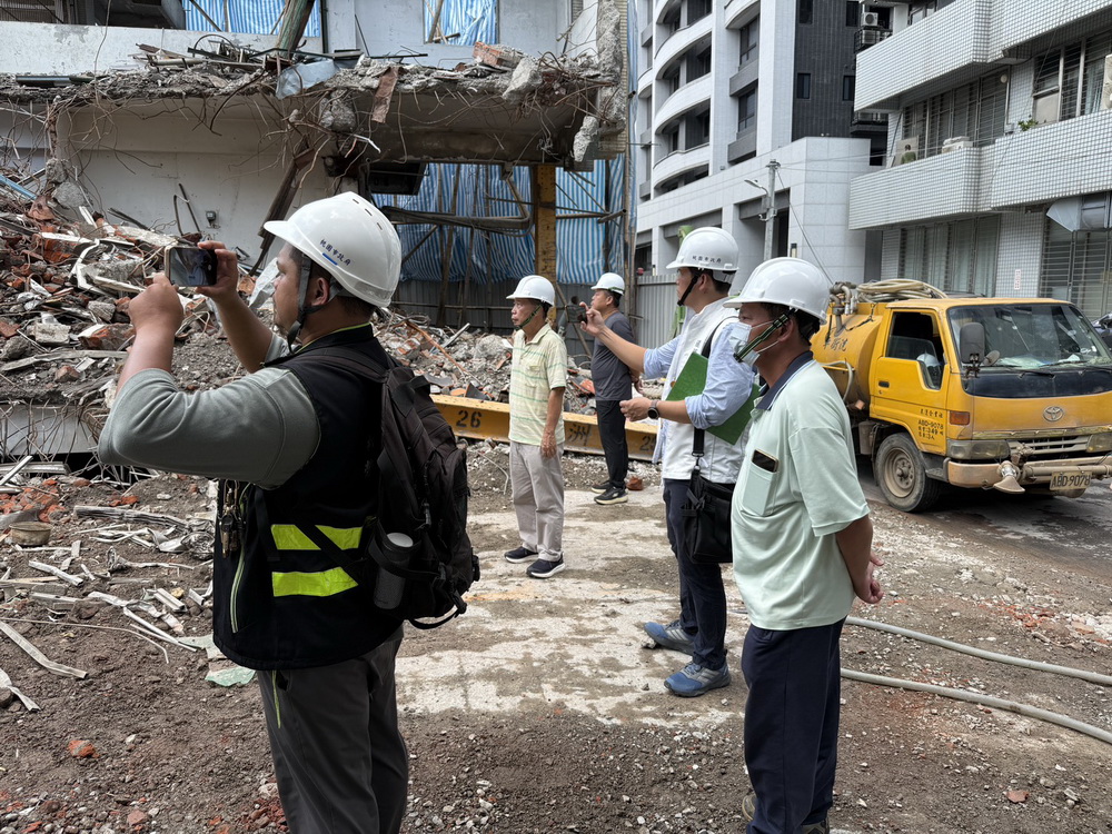工地安全再亮紅燈 桃園市中壢拆除工程違規最高罰30萬 - https://www.watchmedia01.com