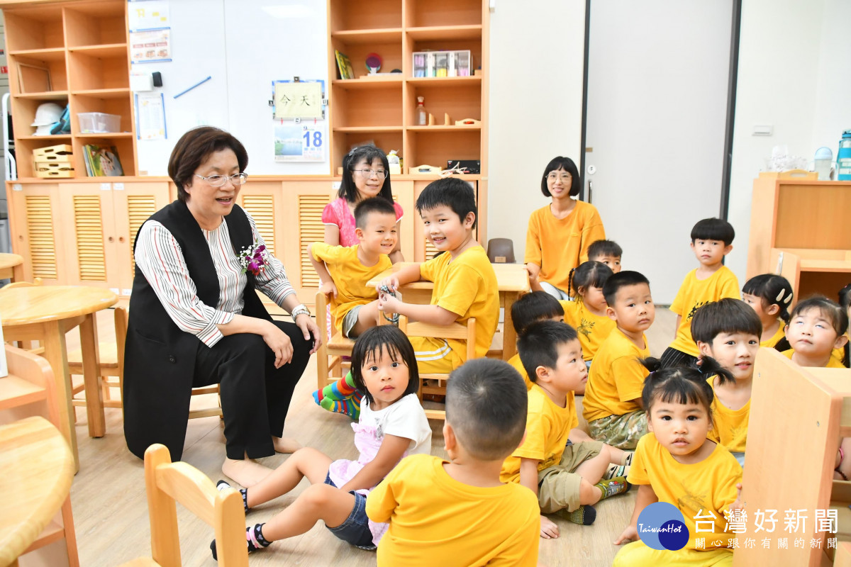 彰化縣鹿東國小第二校區啟用，縣府資助超過1.1億以應對就學需求。圖／記者鄧富珍攝