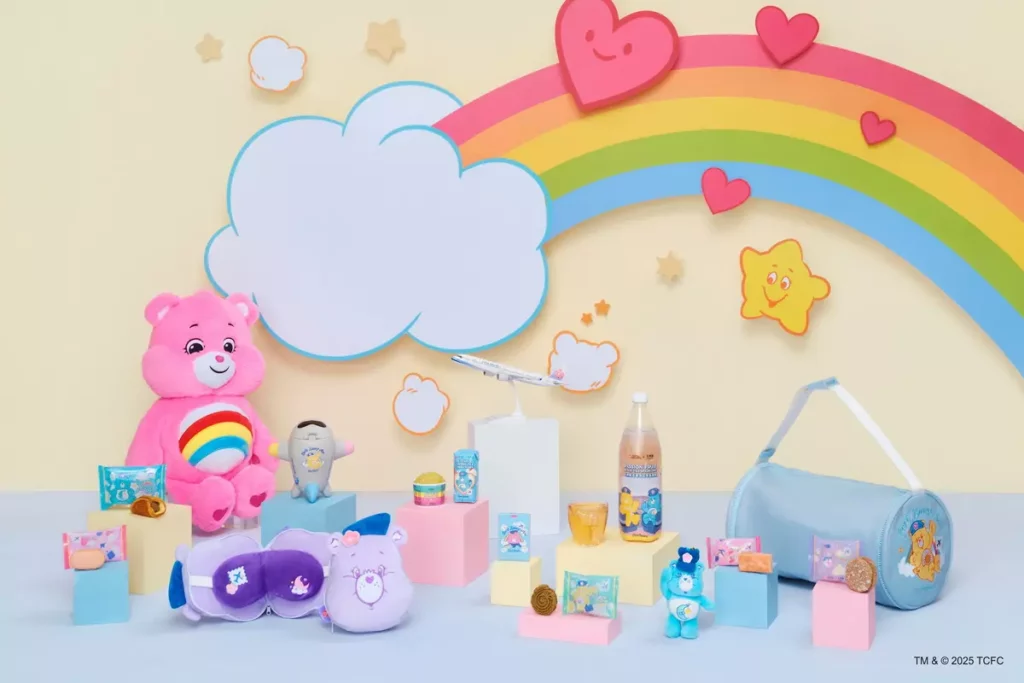 Care Bears™ 將帶著笑容與祝福送上由五桐號特製的機上限定甜點與飲品（圖片提供：五桐號）