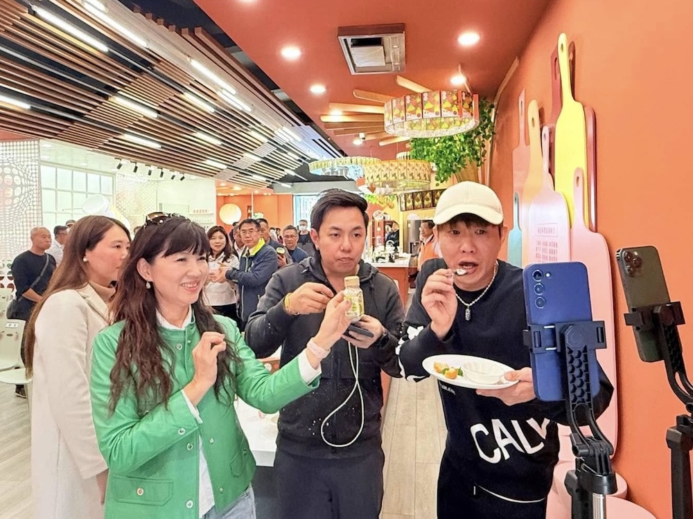 Didigo攜手DGZ ASIA、奧達傳媒 9/18晚限量開賣iPhone 17 Pro 231 cnews124250918a07