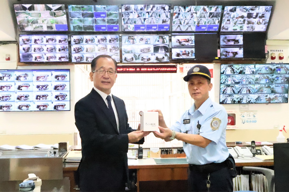 視察嘉義看守所 矯正署長林憲銘指示全力強化職場安全及保障 230 視察嘉義看守所 矯正署長林憲銘指示全力強化職場安全及保障 229