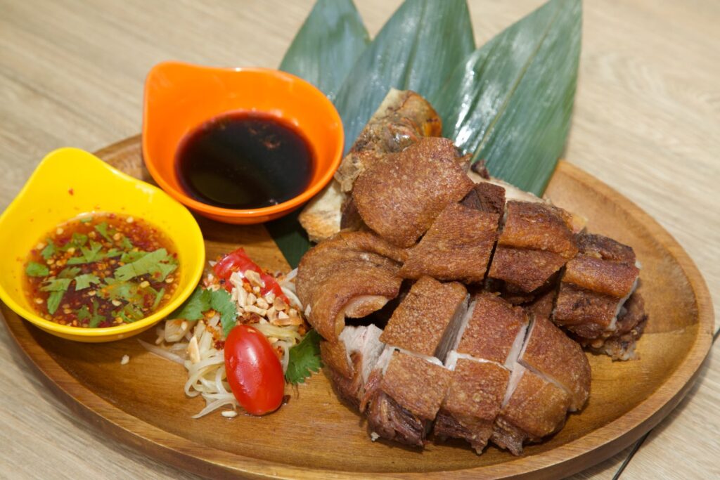 菲律賓風味烤豬腳。( 圖 / 業者提供 )