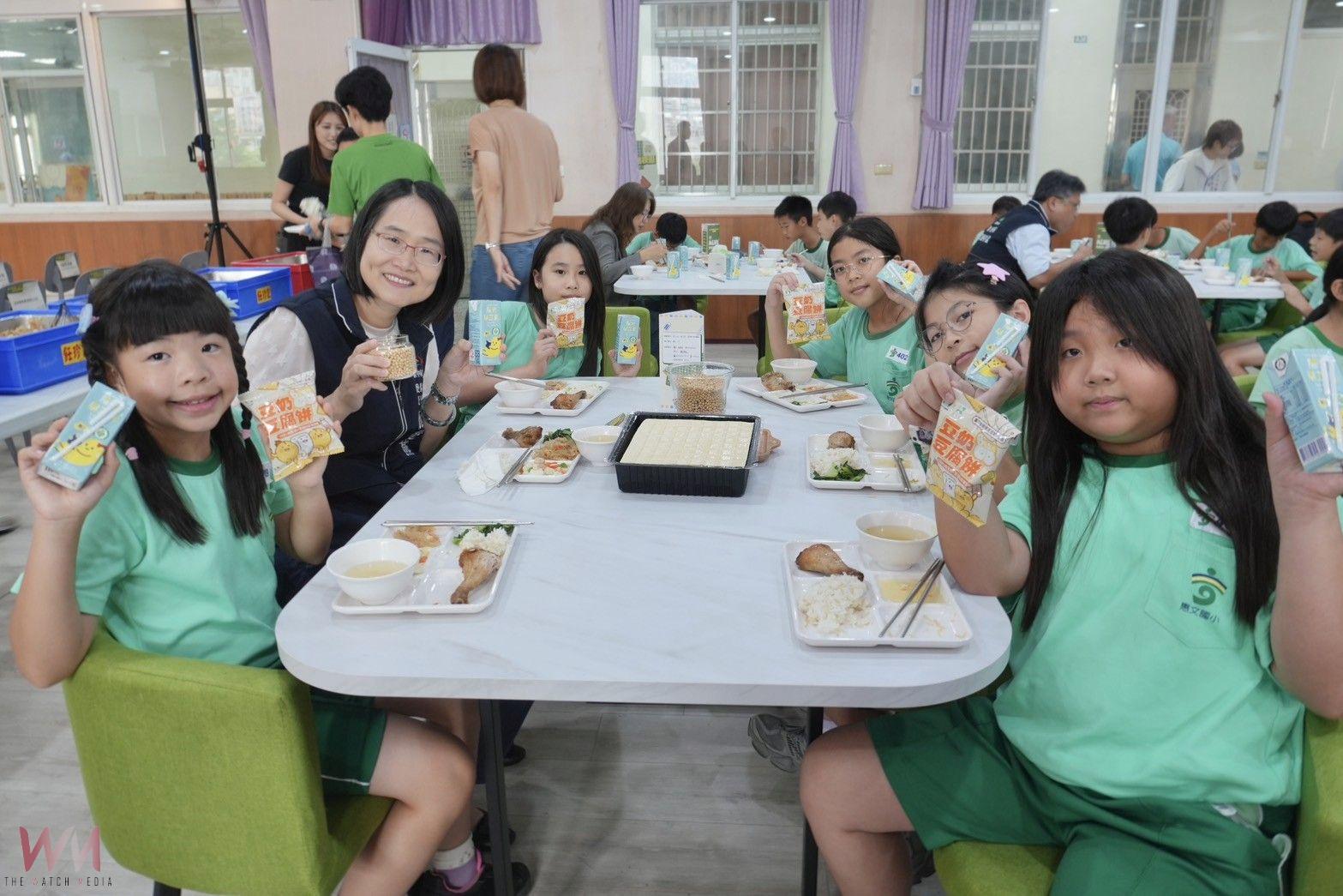 推廣台中產銷履歷豆腐進校園 落實營養午餐使用在地食材 - https://www.watchmedia01.com