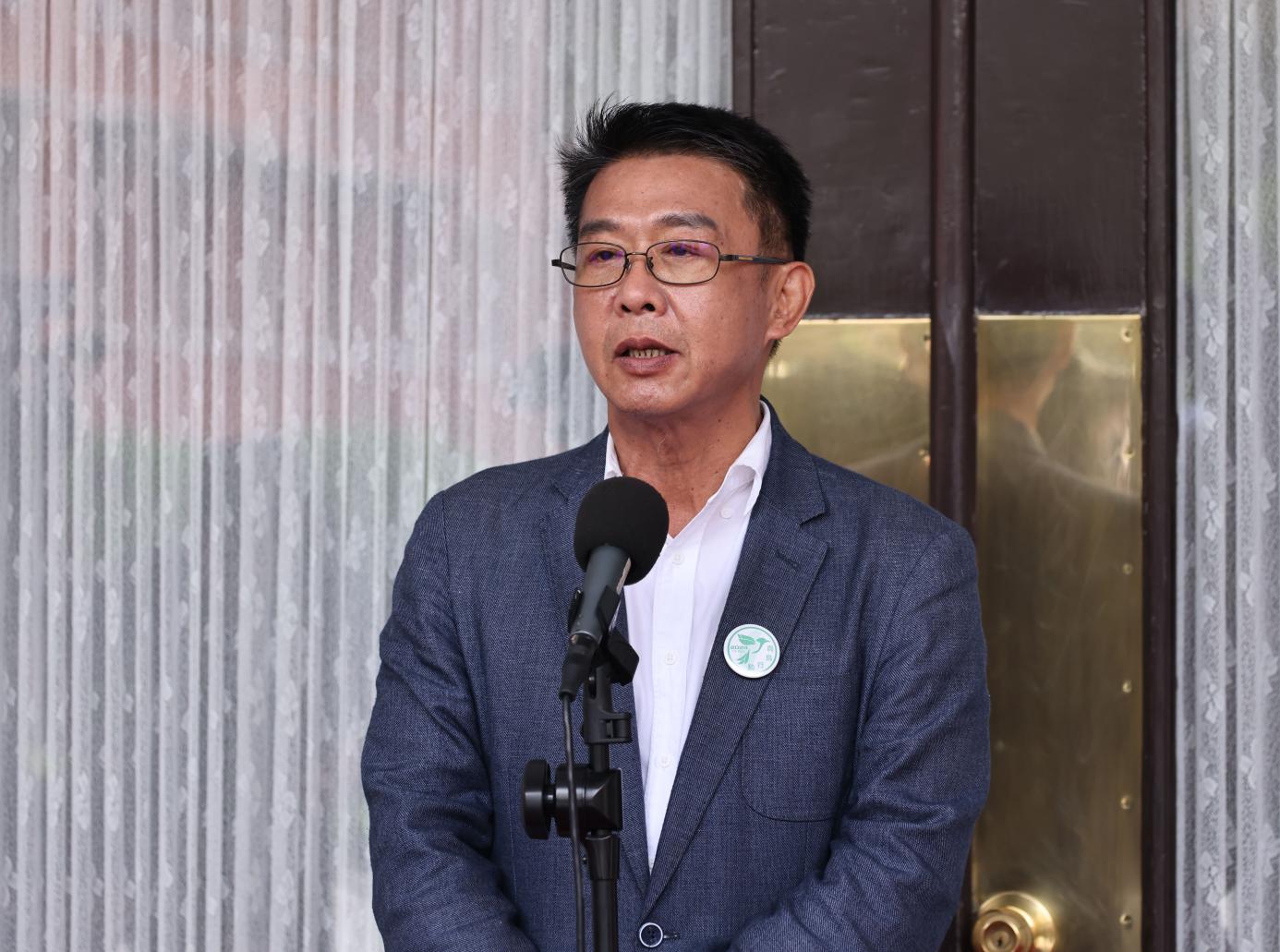 民進黨立委許智傑在臉書發文跟進卓榮泰,將不會領取1萬元普發現金。資料照片/林啟弘攝