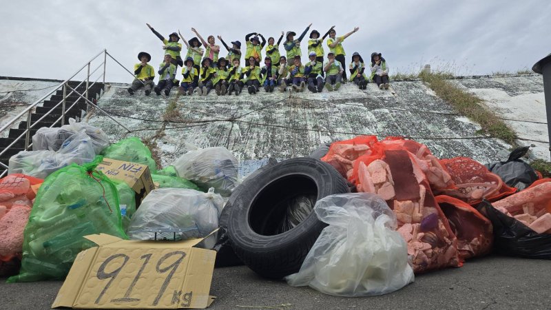 響應國際淨灘日 屏東縣雙週接力淨灘