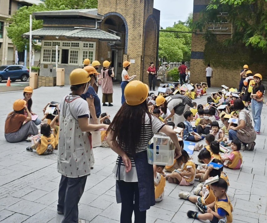 桃消迴龍分隊前進校園 培養學子正確防災觀念 S 304480295 0
