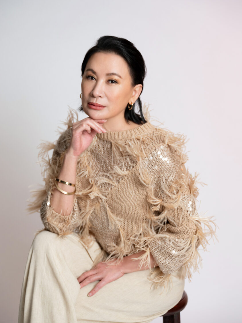 文總國慶光雕邀陳亞蘭、沈春華首度同台演唱 逾80部影視作品。(圖/文總 提供)
