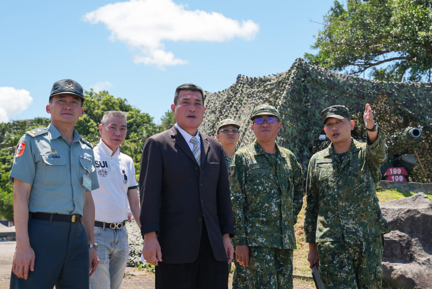 出身軍旅的國民黨平地原住民立委黃仁,自去年擔任新科立委以來,積極關注軍士官兵及榮民醫療權益。(圖/黃仁國會辦公室)