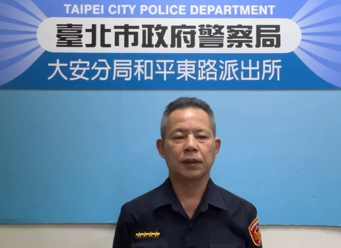 大安分局和平東路副所長洪啟瑞說明案情。（記者徐煜勝翻攝）