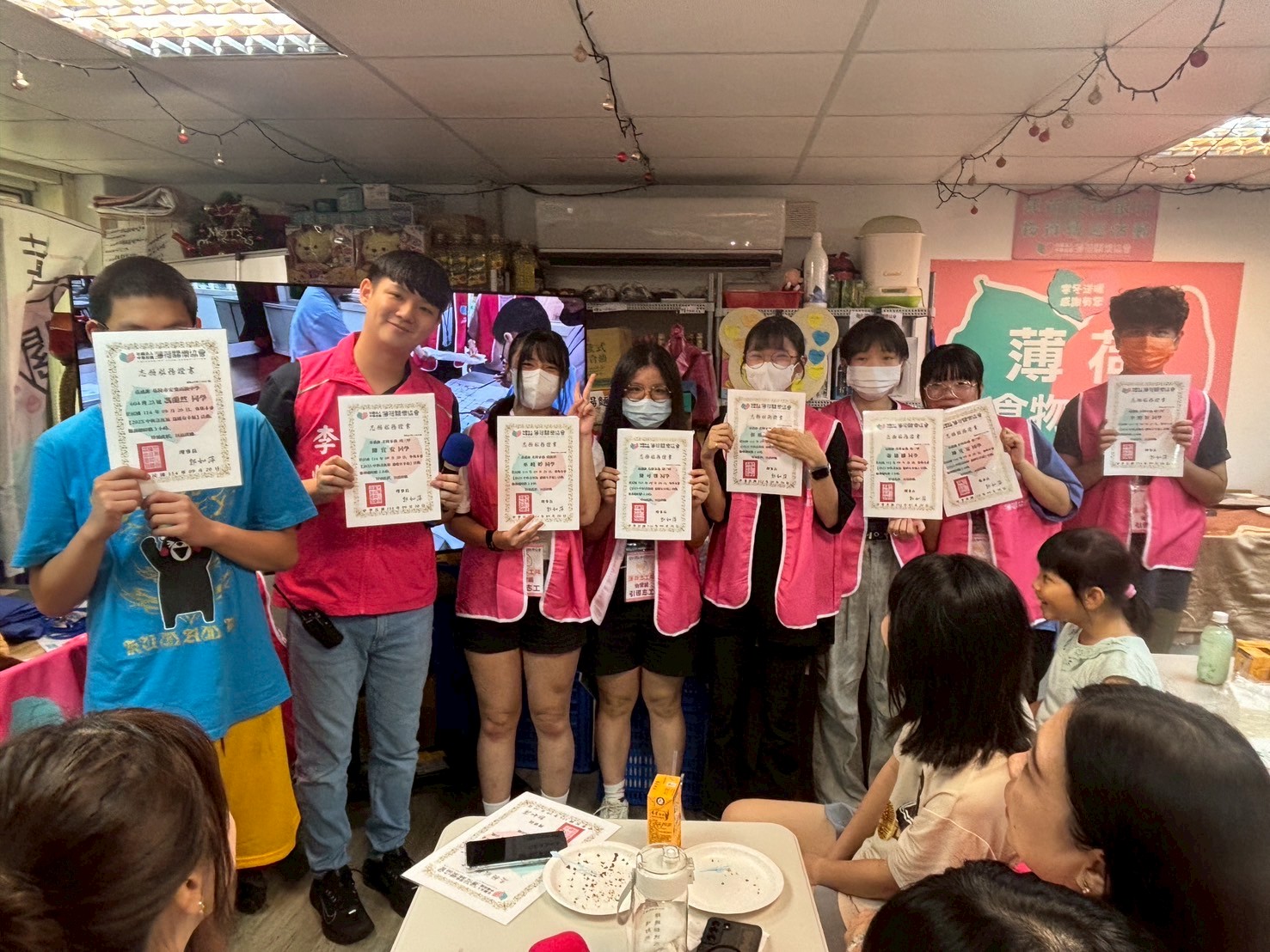 薄荷關懷協會「中秋送祝福 溫暖又幸福」物資傳遞公益活動 7 552297533 799221832468981 3850469723889697987 n