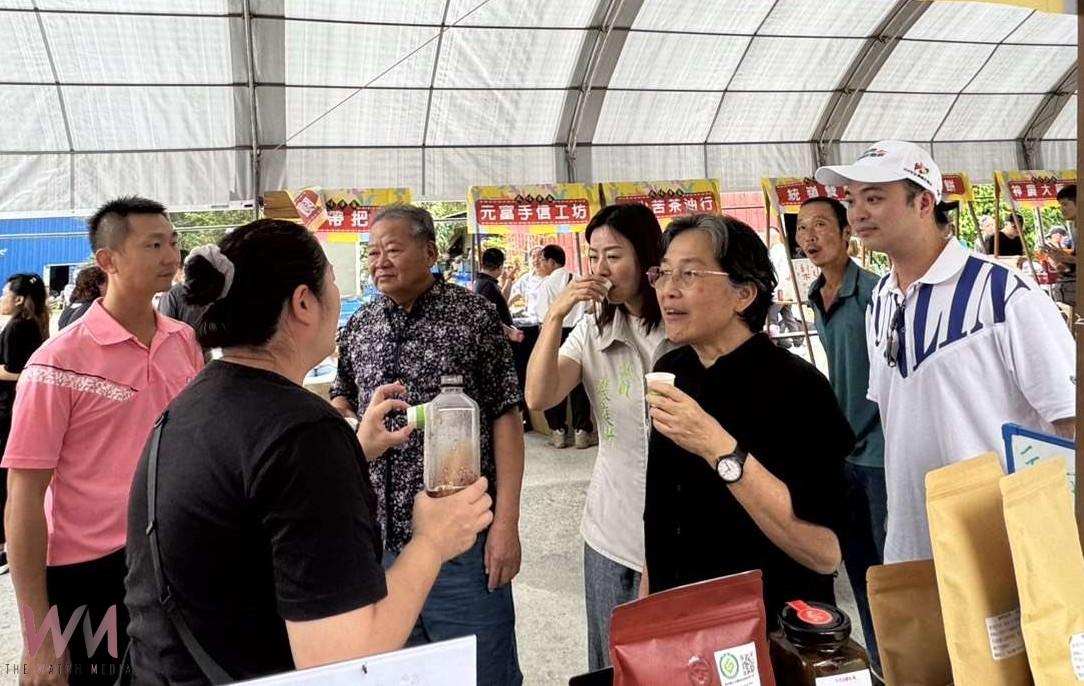 迎中秋草嶺樂遊遊熱鬧登場 市集攤位香氣四溢山豬派炒熱氣氛 - https://www.watchmedia01.com