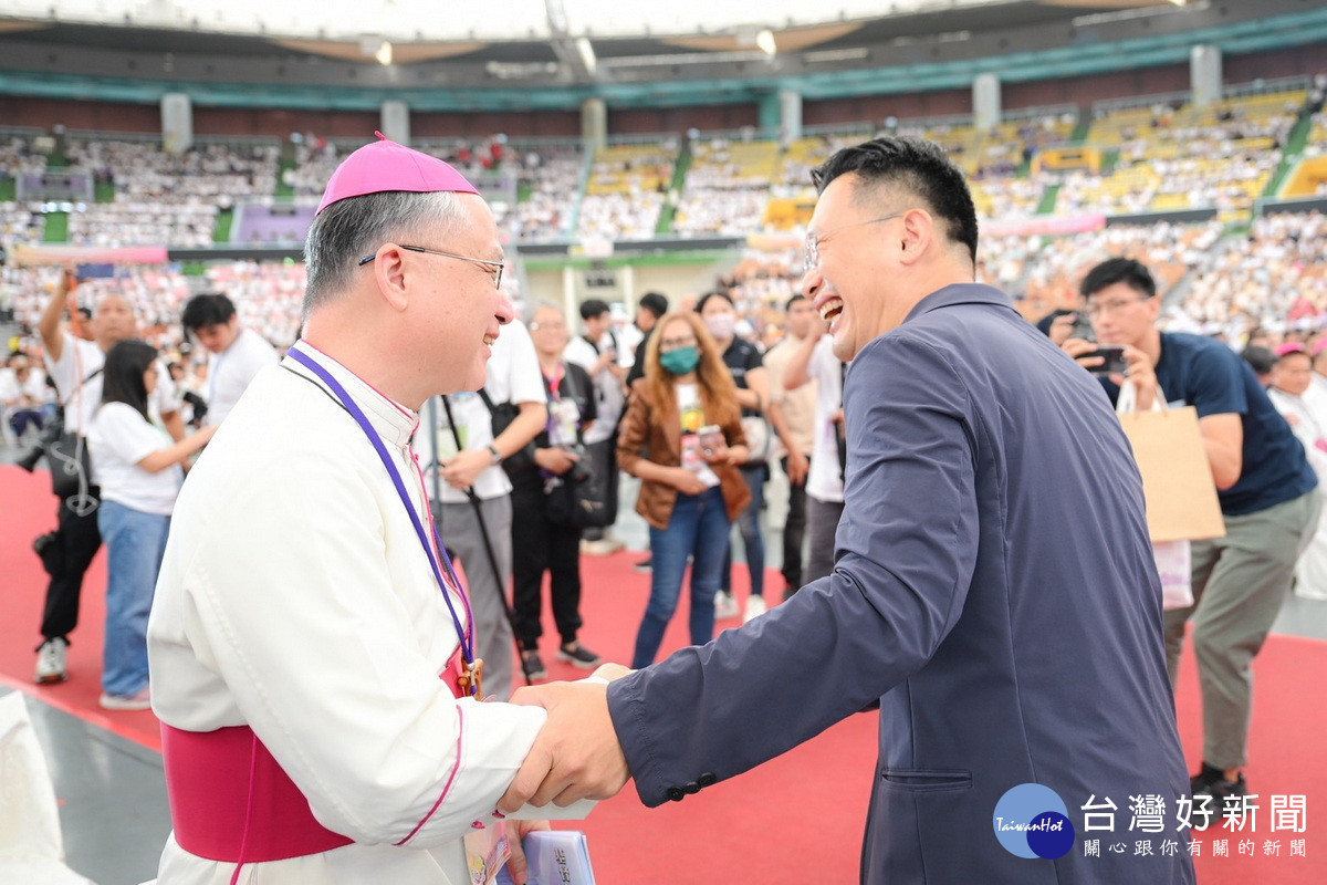 桃園市副市長蘇俊賓出席「愛與感恩 希望偕行-在臺移工移民共融大會」。<br /><br />
