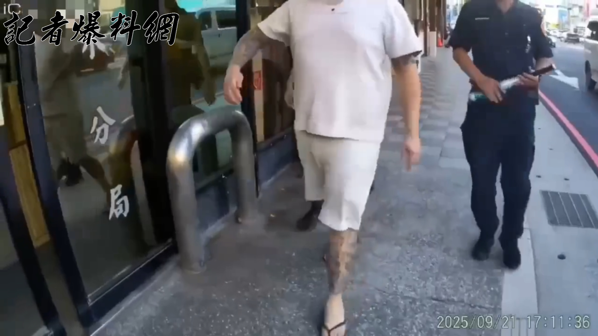 警方接獲報案,立即調閱監視器追查,並在2小時內循線找到廖男,將人帶回說明。