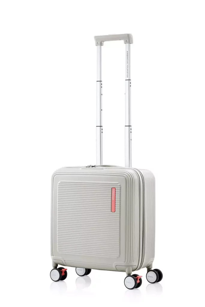 MAXIVO 淺灰 17吋 $5,500