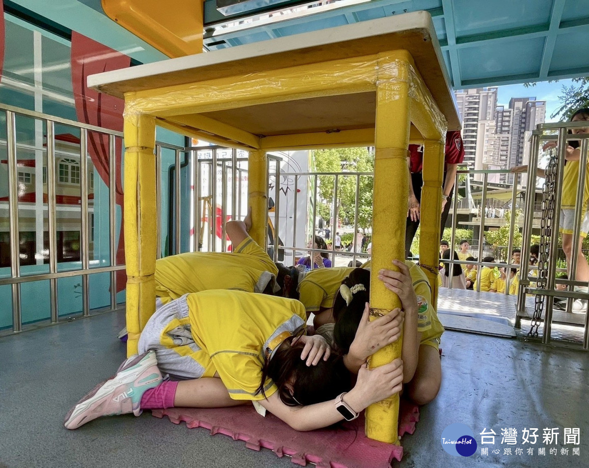 114學年度新竹市國小消防護照認證活動開跑。