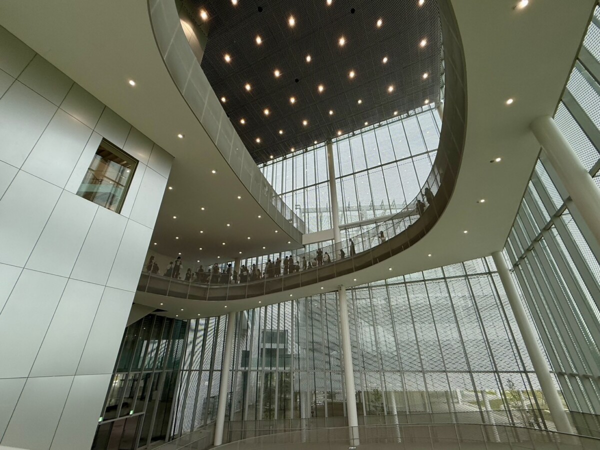 ▲綠美圖開箱。建築設計非常通透、唯美。(圖/記者顏淑娟攝)