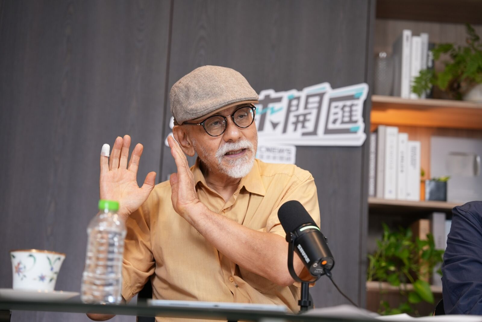 中午來開匯/指柯建銘成綠白合最大絆腳石 林濁水:民眾對他反感跟中共一樣惡劣 214 中午來開匯/指柯建銘成綠白合最大絆腳石 林濁水:民眾對他反感跟中共一樣惡劣 213