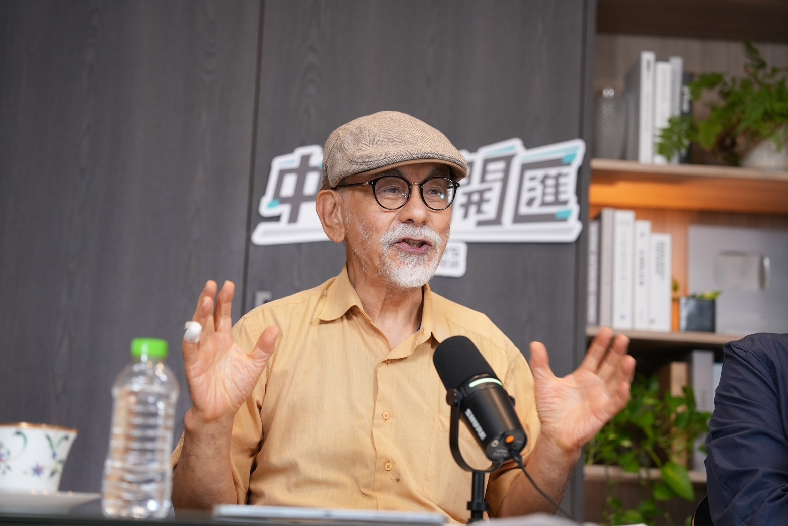 中午來開匯/聯合政府已成輿論重要方向 林濁水:藍綠絕無可能、綠白或藍白才有空間 208 中午來開匯/聯合政府已成輿論重要方向 林濁水:藍綠絕無可能、綠白或藍白才有空間 207