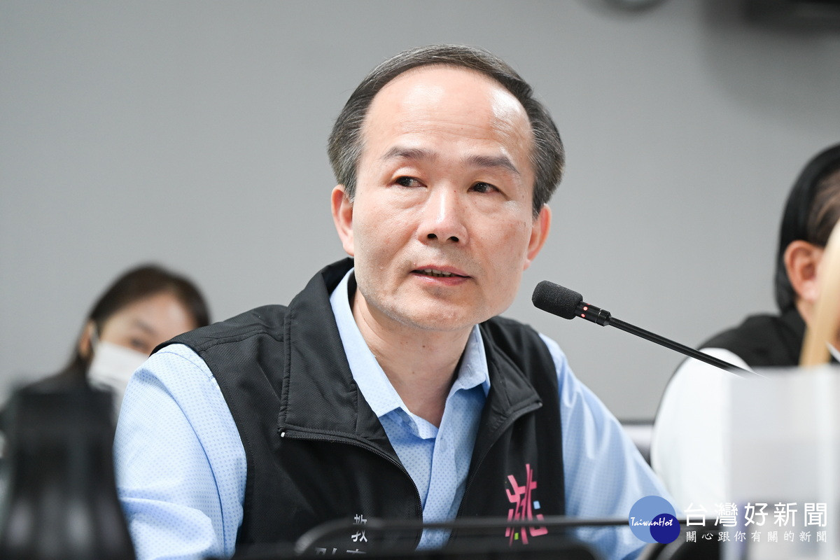 桃園市政府教育局長劉仲成。
