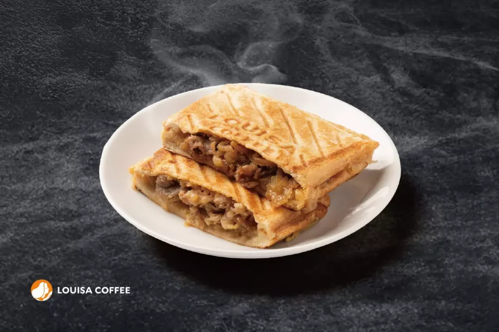 路易莎 X 乾杯燒肉 跨界聯名驚喜登場