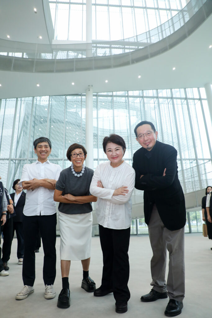 台中綠美圖開館倒數 盧秀燕攜建築師搶先開箱 3 %E7%8F%BE%E5%A0%B4%E7%85%A7%E7%89%87%E5%8F%8A%E5%90%88%E7%85%A7 6