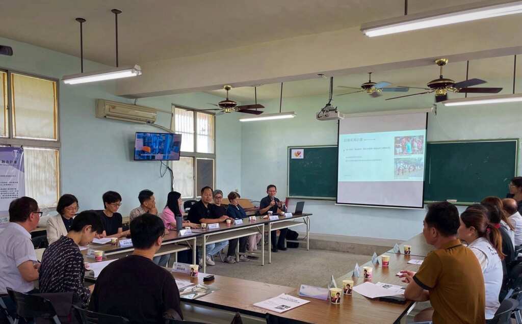 ▲大葉大學USR計畫團隊與社區座談。(記者林明佑翻攝)