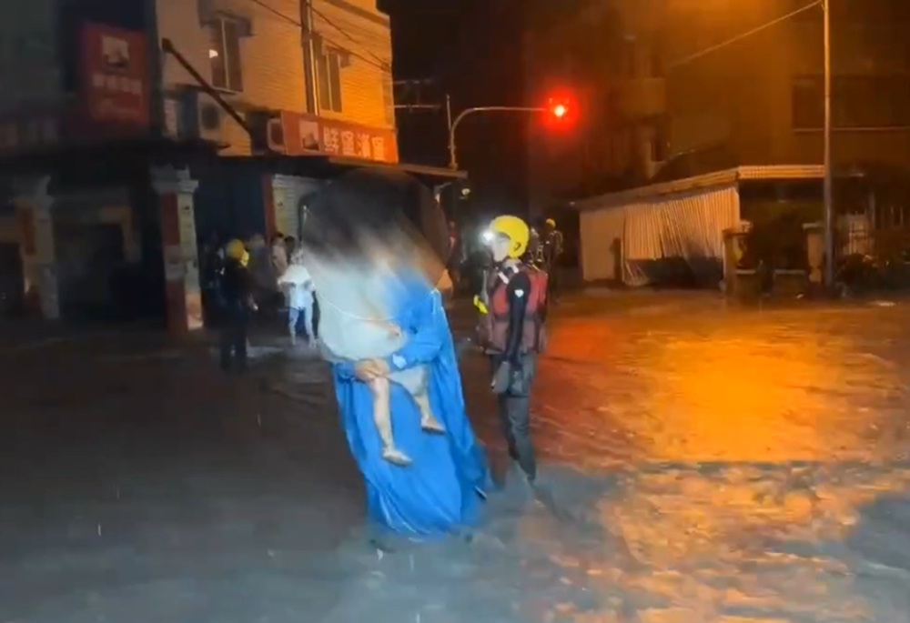 光復高職變孤島 逾30師生與母子驚險受困 245 248250925a01