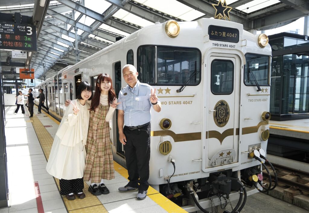 威! 木曜4推手發車 全球首例雙星4047 LIVE SESSION登場 12 %E4%B8%8B%E5%8D%885.44 2025 9 25%E7%9A%84%E5%BD%B1%E5%83%8F