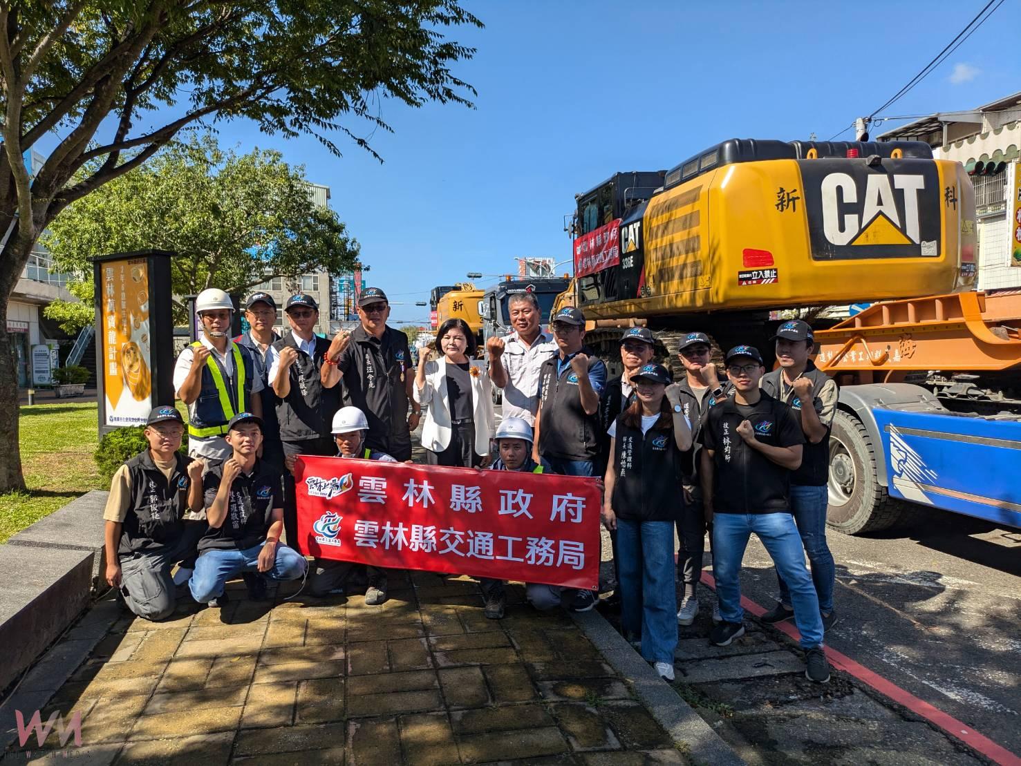 雲林物資重機具前進花蓮    張麗善捐1個月薪資助重建 - https://www.watchmedia01.com
