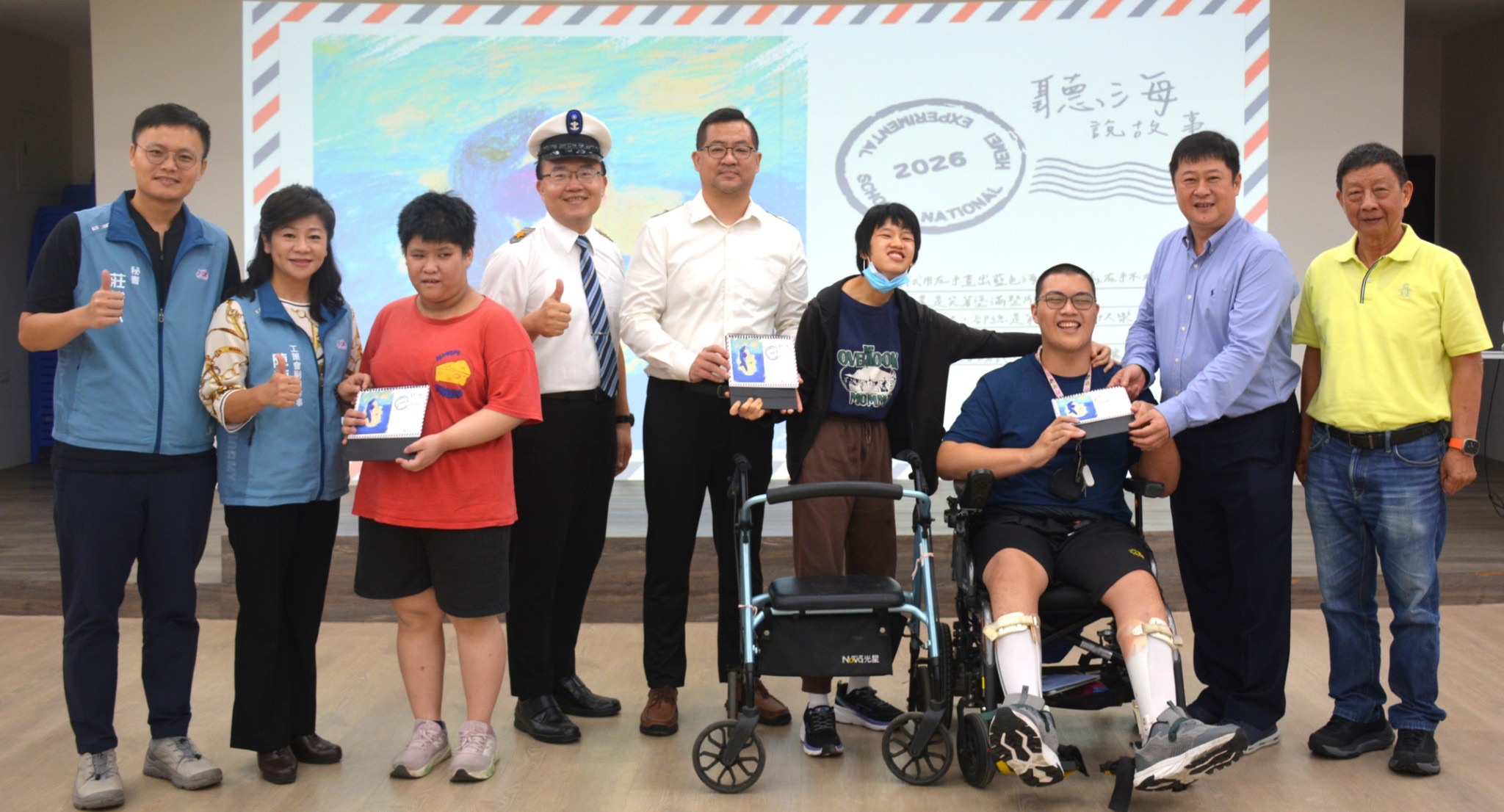 (有影片)/「大海桌曆」暖心登場!和美實驗學校孩子用畫筆說勇氣 - https://www.watchmedia01.com