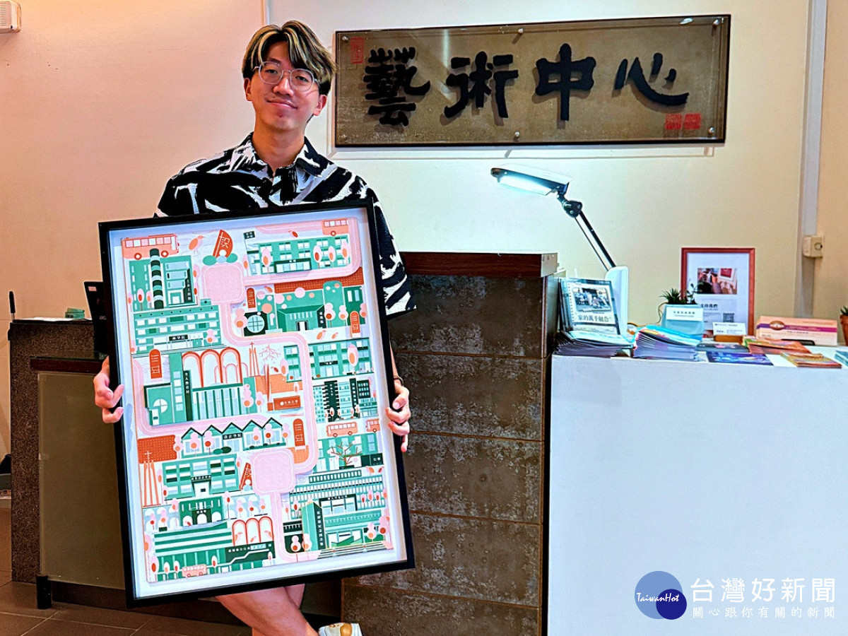 校友曾明駿以數位拼貼創作《未曾停止的記憶》,再現中原校園景致。