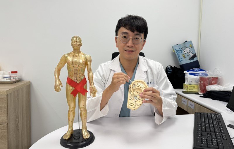 耳鳴和失眠惡性循環 中醫處方調理搭配針灸解決惱人不適