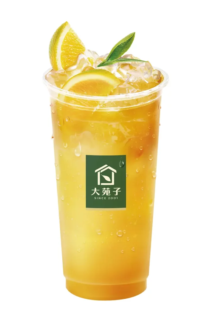 大苑子國民飲品台灣鮮搾柳丁綠(北部：75元/大杯、南部：70元/大杯)。(圖片提供/大苑子)