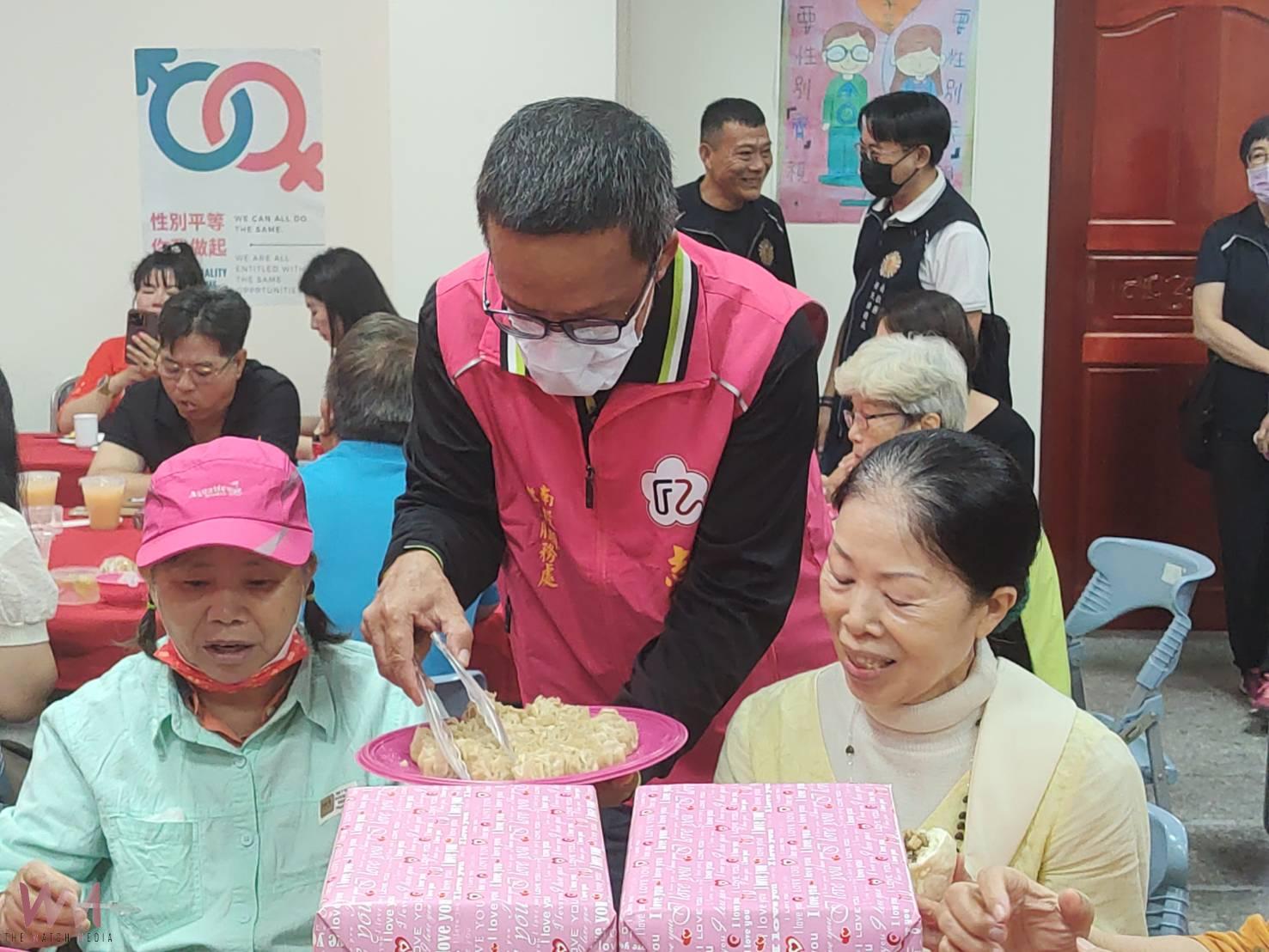 南投縣榮服處秋節關懷暨新住民生活適應輔導與幸福家庭表揚活動 - https://www.watchmedia01.com