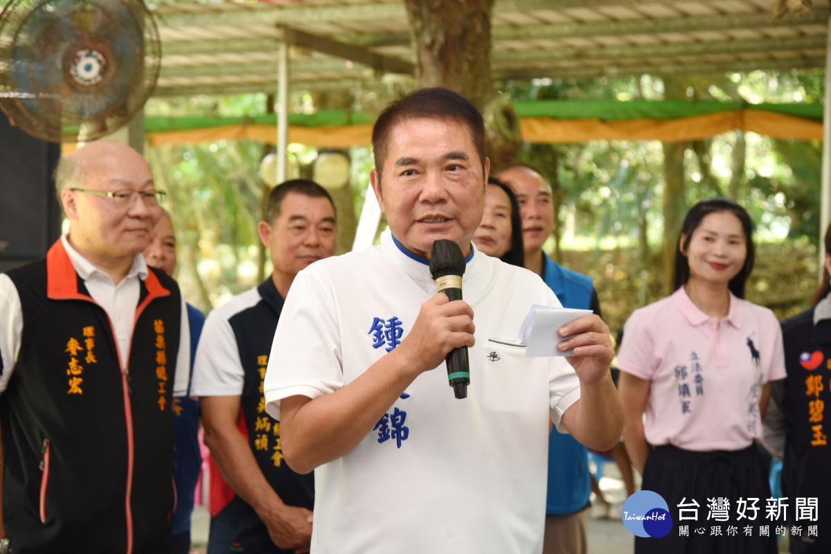 職業總工會舉辦中秋聯誼　鍾東錦：持續招商引資給勞工更多選擇