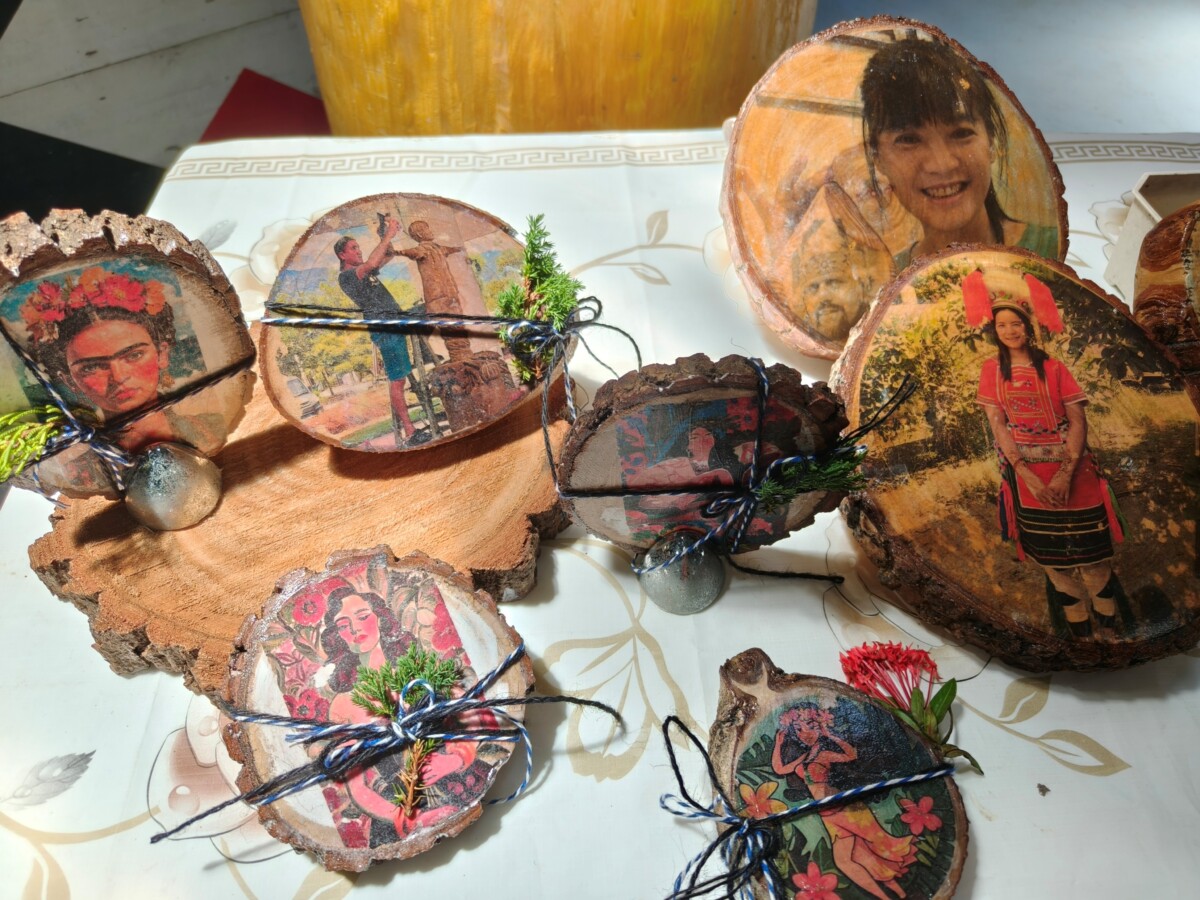 木板轉印DIY作品(圖片來源:王菊蘭 提供)