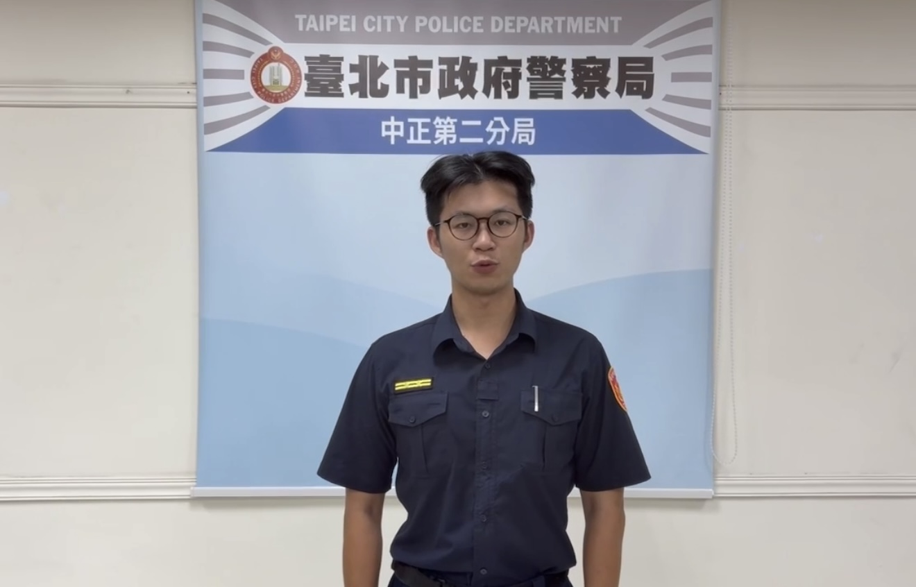 思源街派出所所長陳永晉說明畫面。(圖/記者 張泓笙翻攝)