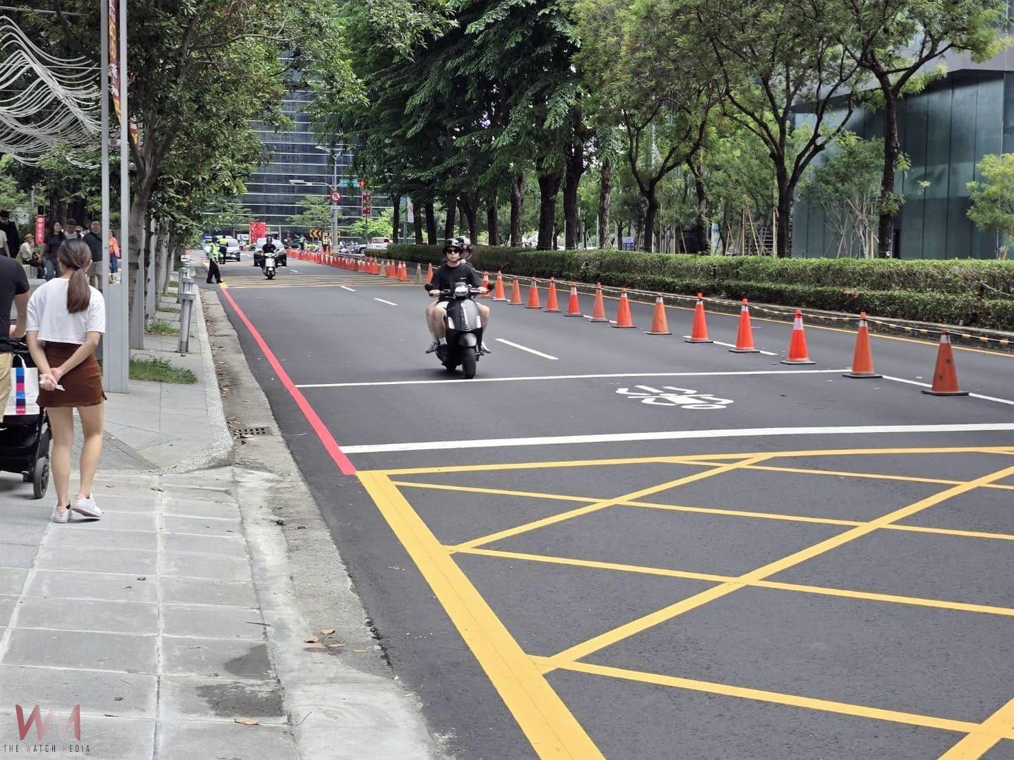 台中新光三越復業首日　交通大致順暢 市府多管齊下維持秩序 - https://www.watchmedia01.com