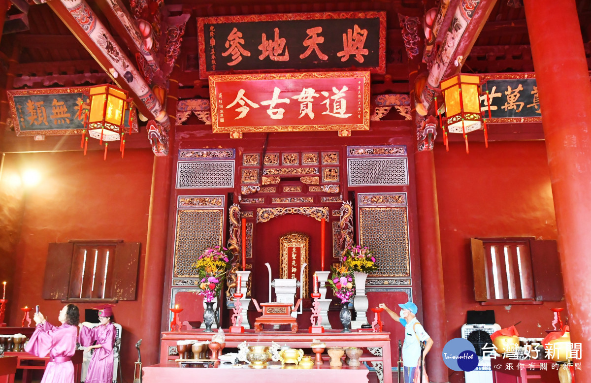 弘揚尊師重道之儒學精神，彰化縣祭孔大典循古禮表敬意。圖／記者鄧富珍翻攝