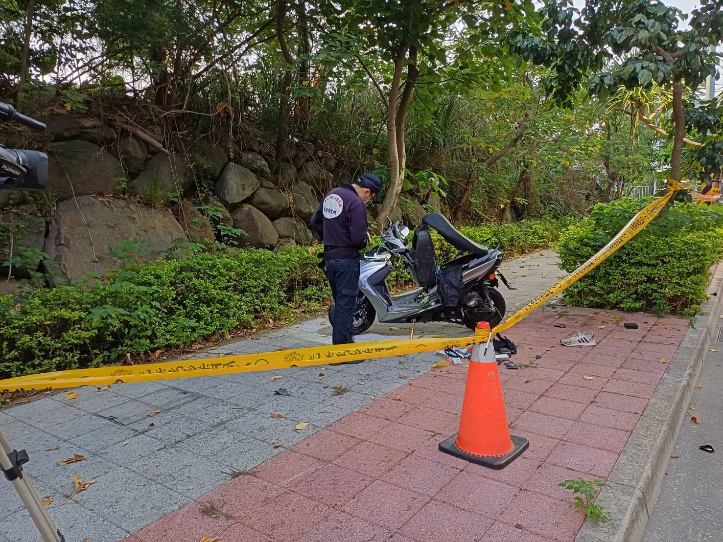 新北市淡水區淡金路二段往三芝方向,今(29)日清晨4時許發生死亡車禍。