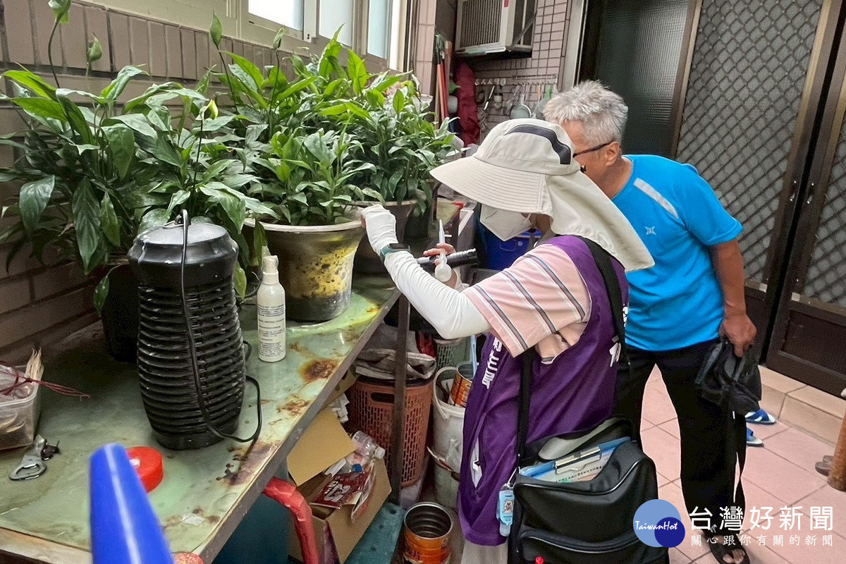 桃園本土登革熱累計4例,市府啟動區級應變中心加強防疫。